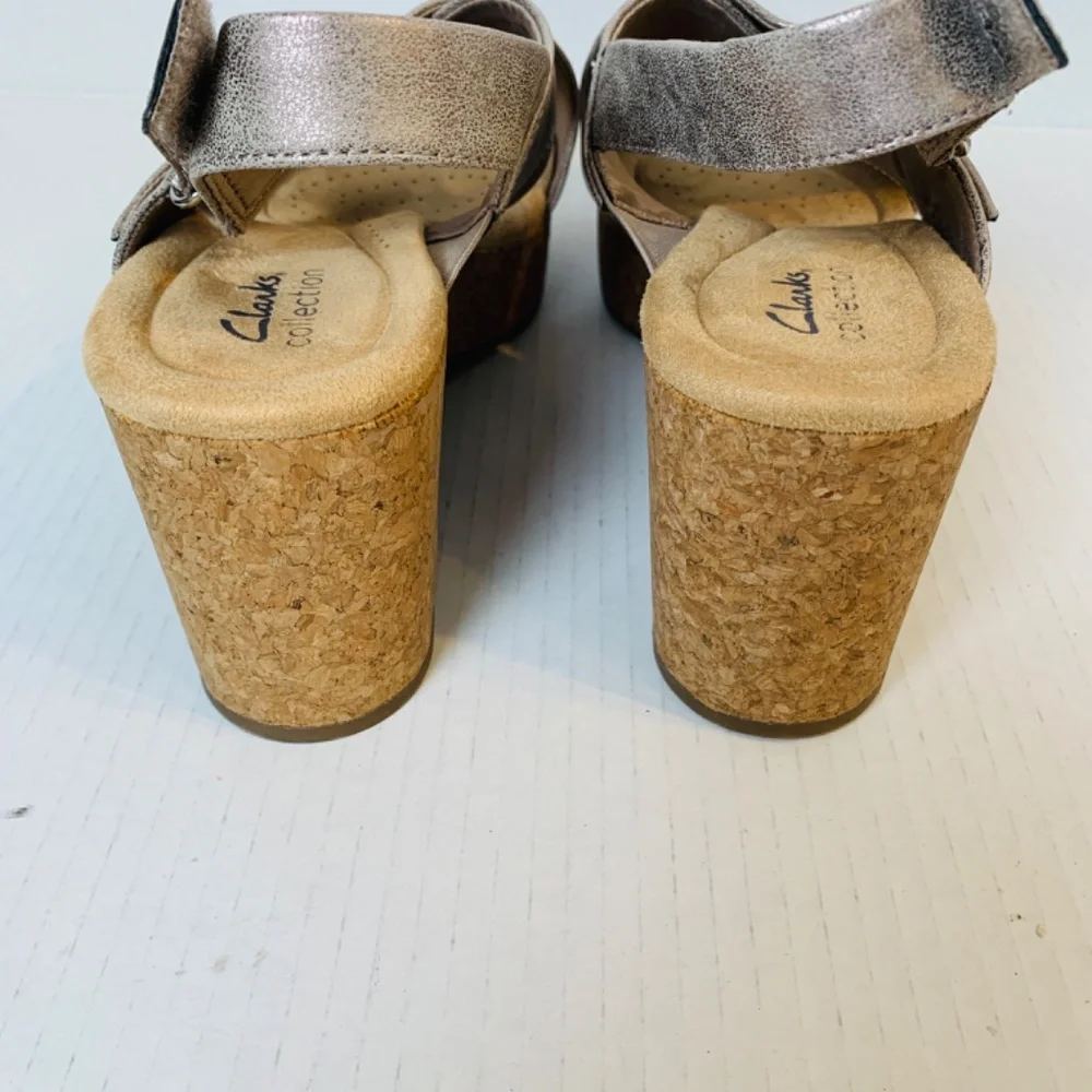 Clarks Collection Leather Wedges Nerisa Pace Size 10 Wide Metallic Silver Cork